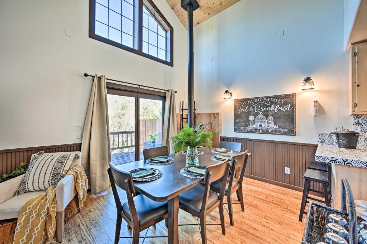 Inviting Julian Home With Scenic View And Hot Tub Exterior foto