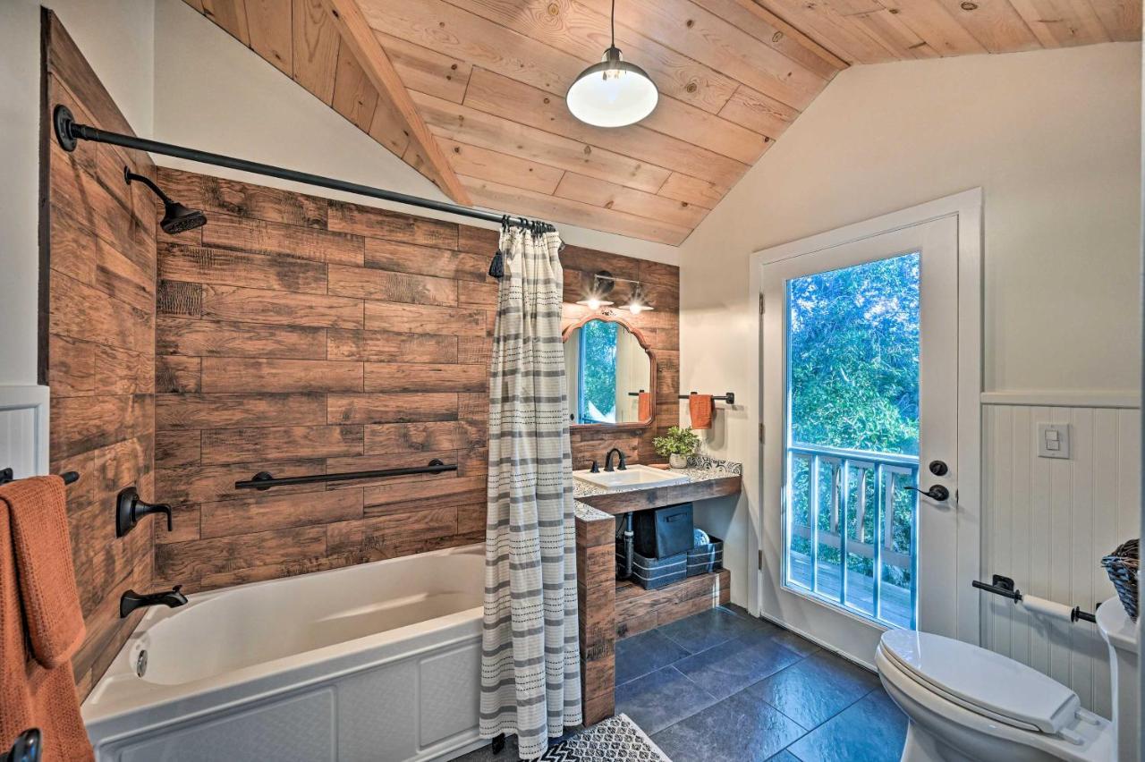 Inviting Julian Home With Scenic View And Hot Tub Exterior foto